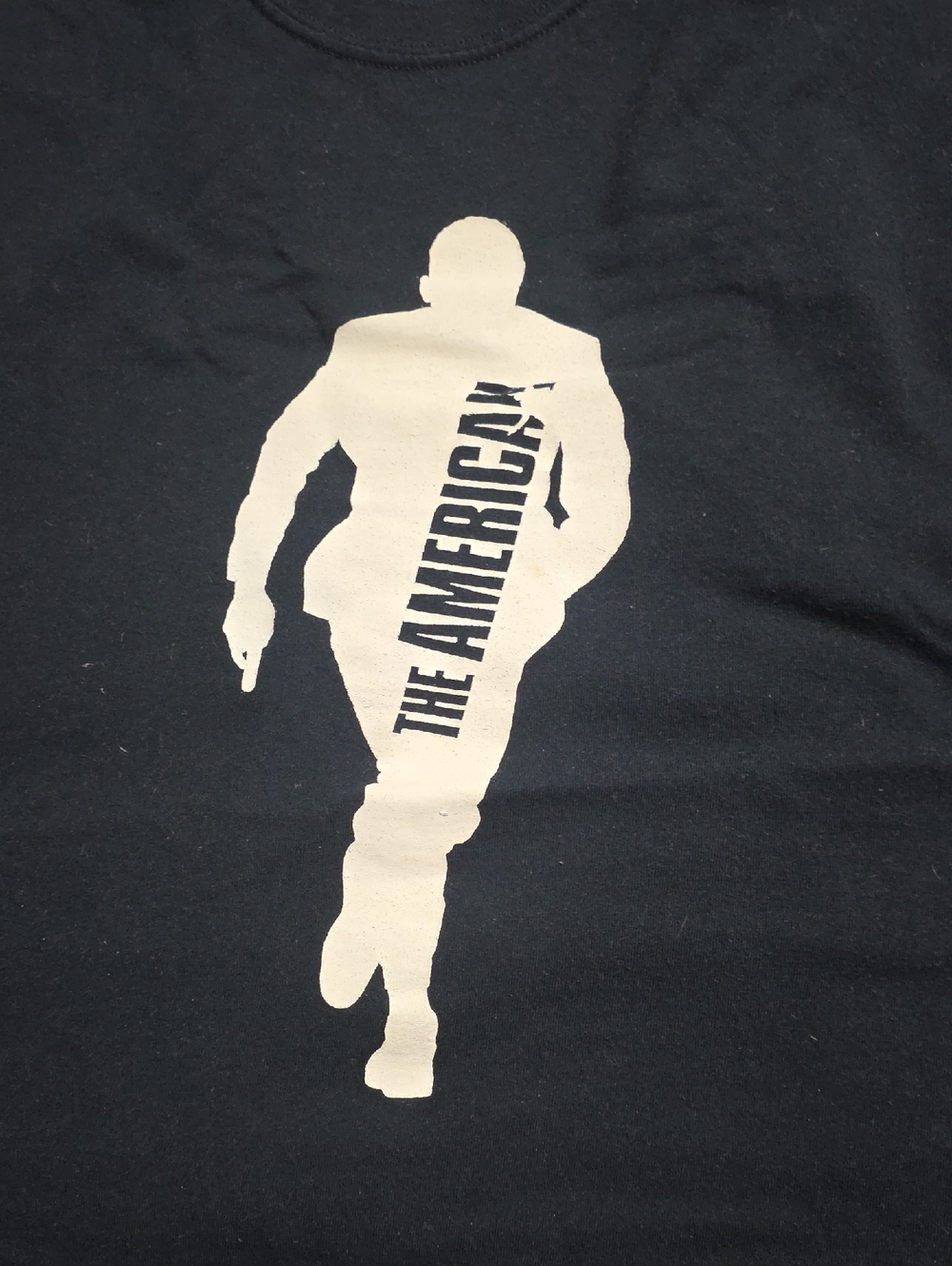 Gildan Black Short Sleeve Tee with Cream 'The American' Silhouette